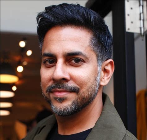 Vishen lakhiani. Vishen Lakhiani is a Malaysian self-help guru and entrepreneur who is best known for founding Mindvalley – an award-winning education and spiritual movement with over 10 million members worldwide. 