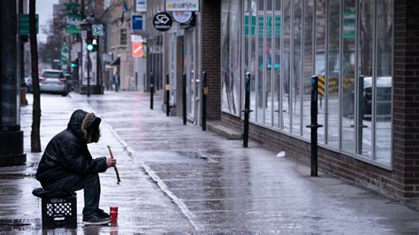 Visible homelessness in Quebec rose about 44 per cent since 2018, report finds