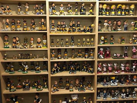 Visit Milwaukee - National Bobblehead Hall of Fame & Museum