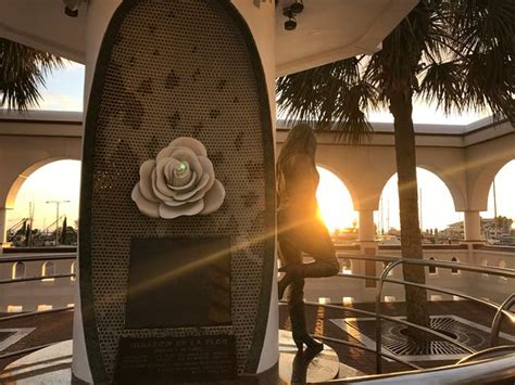 Visit Selena Memorial & Statue in Central City Expedia