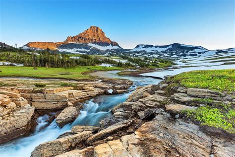 Visit montana. 1. Glacier National Park. Best place to satisfy wanderlust on a hiking trail. The Crown of the Continent in northwest Montana – Glacier National Park – is a true choose-your-own-adventure for jaw-dropping … 