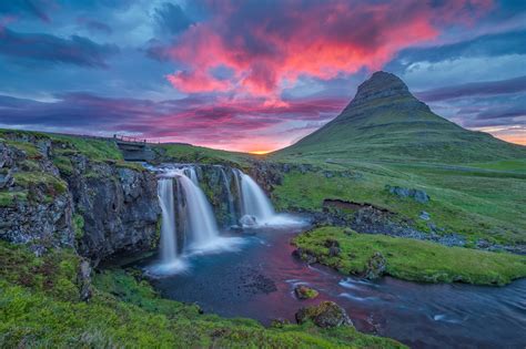 Visiting iceland. Female Solo Travel in Iceland. Iceland is the perfect destination for women considering solo travel because of a combination of low crime statistics and high regard for gender equality. Having been voted the top country in the world for gender equality repeatedly, women in Iceland feel very safe and exercise a high degree … 