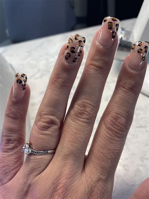 Viva nail lounge reviews. If you don't want your computer tampered with, or you want to be able to tell if someone's been fiddling with your gear, a little glittery, shiny nail polish may be the perfect sol... 