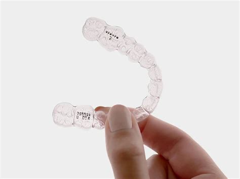 Vivera retainers cost. Dec 6, 2023 · In the UK, the cost of Invisalign Vivera retainers usually falls between £125 to £200 for a combination of upper and lower sets, and an estimated total of about £400 for three sets of upper and lower retainers. However, the cost can differ depending on the dentist and clinic that you attend. 