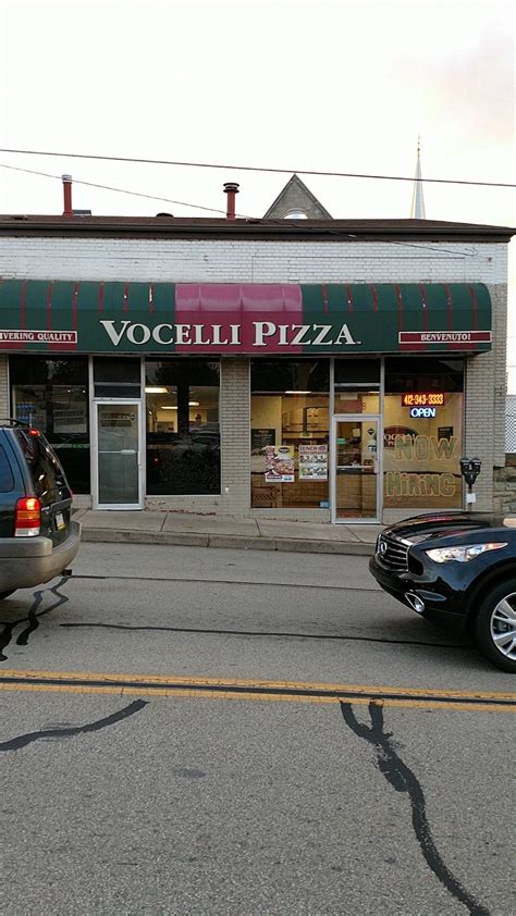 Vocelli pizza west liberty ave. A customer favorite for 25 years! We start with our traditional red pizza sauce, then add pepperoni, fresh mushrooms, green peppers, red onions, black olives, Italian sausage and mozzarella cheese. 