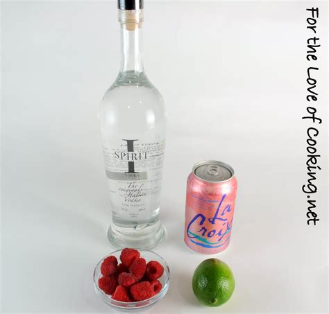 Vodka water. - 2 oz Ontario peach vodka ‍ - ice (4-5 cubes) ‍ - 1/2 fresh peach, sliced ‍ - 175mL lime soda water (1/2 can) ‍ - 1/2 oz grenadine INSTRUCTIONS: In a standard sized cocktail glass, pour in the peach vodka. Fill the glass 3/4 full with ice, then place the peach slices inside. Pour in the lime soda water, followed by the splash of grenadine. 