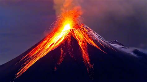 Volcanica. Durante una erupción volcánica, estos gases se liberan a la atmósfera. El gas más abundante expulsado durante una erupción volcánica es el vapor de agua. El vapor de agua puede beneficiar al planeta al agregar agua al ciclo del agua. Sin embargo, también podría afectar el cambio climático. 