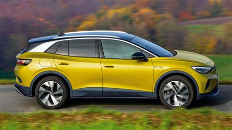 Volkswagen id.4 review. The Volkswagen ID.4 compact crossover debuted for the 2021 model year and is based on VW’s modular electric drive architecture (MEB). It’s equipped with an 82-kWh lithium-ion battery and ... 