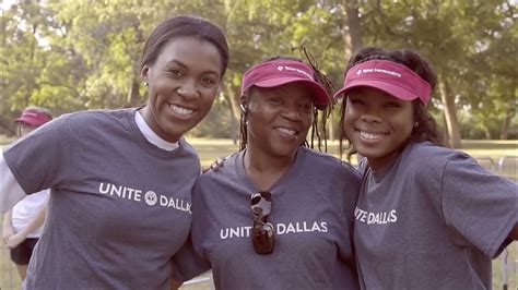 Volunteer - United Way of Metropolitan Dallas