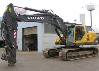 Volvo ec360 ec360 lc ec360 nlc bagger ersatzteilkatalog handbuch instant download sn 3001 und höher. - The manual of rank and nobility or key to the peerage by.