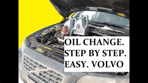Volvo oil change. Lear how to change the drive unit oil in 10min. 