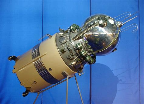Vostok 1 Vikipedi.