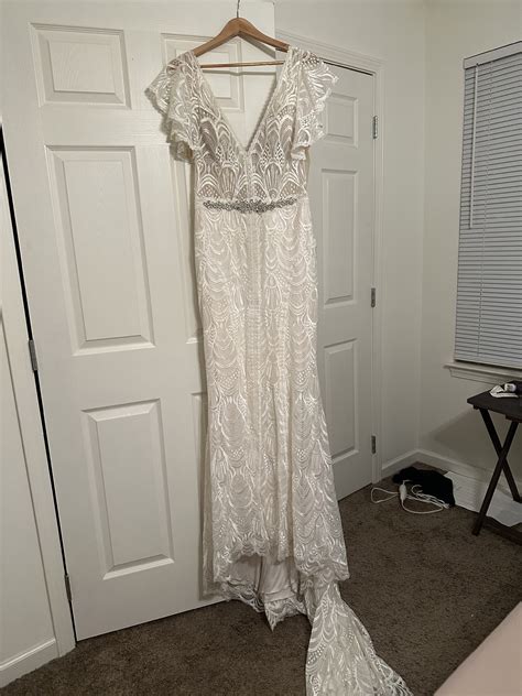 Vow d. $1500 & Under. Customer Favorites. Plus Size. Little White Dresses. Filter. (174 items) Sort by: Recommended. Silhouette. A-Line. Ballgown. Layers & Wraps. Mermaid. Sheath. … 