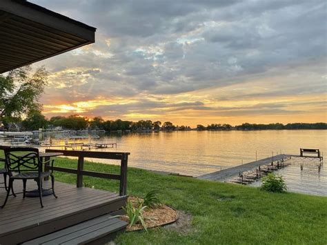 See why Waukee, Iowa is one of the best places to live in the U.S. County: DallasNearest big city: Des Moines It’s all about growth in Waukee, a small suburb just west of Des Moine...