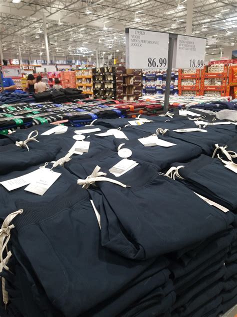Vuori costco. Our favorite part about this Vuori December sale: it's filled with sales for both activewear as well as everyday wardrobe essentials. With the brand's best t-shirts, gym shorts, and hoodies at up ... 