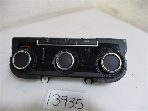 Vw climate control panel.  Auto Climate Control.  The VW Volkswagen Jetta...