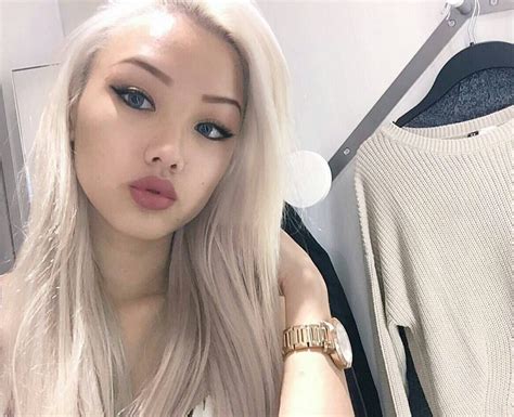 Vyvan le onlyfans videos. An article discussing the recent leaked video controversy surrounding Vyvan Le, a popular Vietnamese-Chinese streamer and model. Explore the implications and reactions from the community, as well as the privacy and security concerns raised. Learn more about Vyvan Le's rise to fame and her association with the OnlyFans platform. Discover the support she has received and the backlash she has ... 