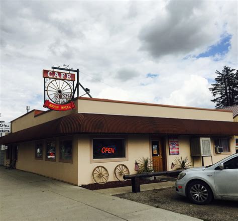 WAGON WHEEL CAFE & PIZZA, Chisago City