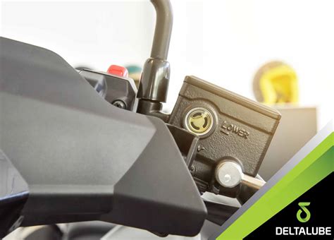 Waktu Ideal Mengganti Minyak Rem Motor - Deltalube - balustradellc