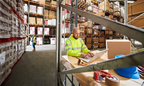 Warehouse Operative - Jobs at Amazon - balustradellc
