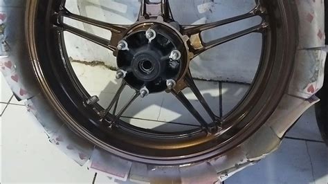 Warna Titanium Yang Cocok Body Hitam - Modifikasi Motor BeAT - balustradellc