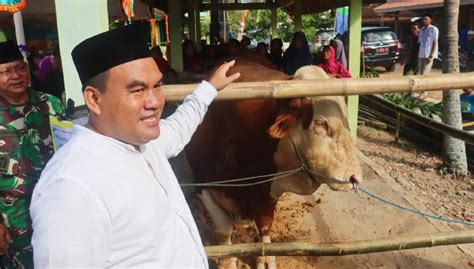 Waskita Salurkan Bantuan Modal kepada Peternah Sapi di Blora - balustradellc