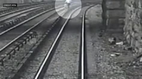 WATCH: MTA employees rescue 3-year-old with autism from train tracks