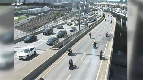WATCH: Video shows dozens of dirt bikers blocking traffic on Leverett Connector Bridge