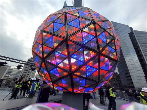 WATCH LIVE: New Year’s Eve 2023 in Times Square