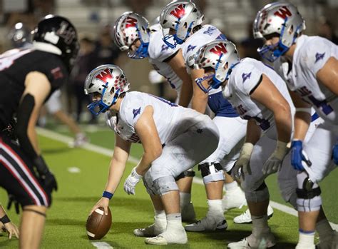WATCH LIVE: Westlake, Dripping Springs tangle in Top 25 matchup for district lead