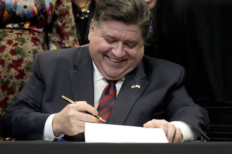 WATCH LIVE | Gov. Pritzker signs bill mandating paid leave for Illinois workers