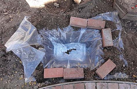 Water from Air: Experimenting with Dew Traps - balustradellc