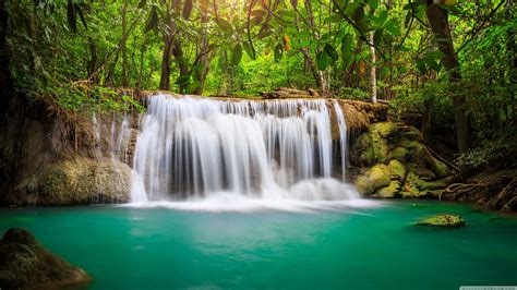 Waterfall | Geology, Erosion & Hydrology | Britannica - raincitystudios.com