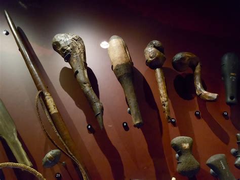 Weapons of Ancient Hawaii - balustradellc