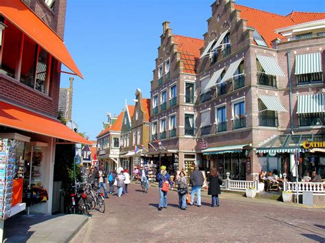 Welcome to Volendam Netherlands - Official Tourism Guide - balustradellc