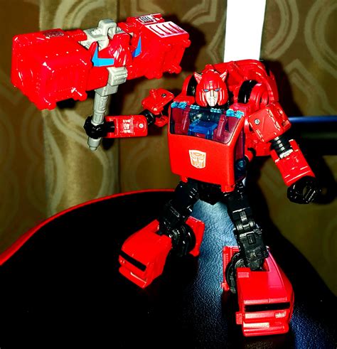 WFC Earthrise Cliffjumper TFW2005 - The 2005 Boards