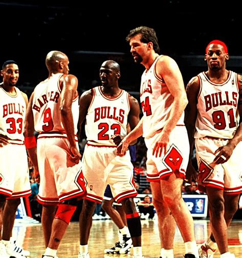 WGN Sports brought Michael Jordan and the '90s Bulls to Chicago — and beyond