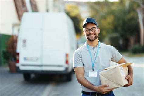 What is a delivery driver and how to become one - Zippia - balustradellc