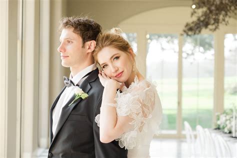 What is Candid Wedding Photography - balustradellc