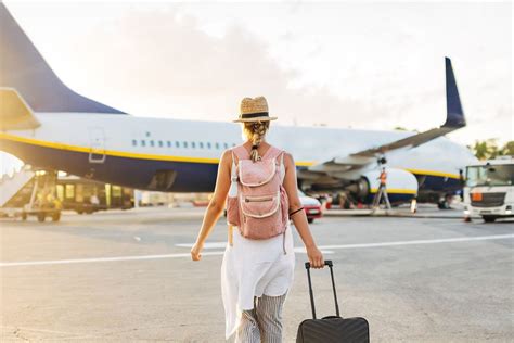 What to Do Before Flying, According to Travel Experts - balustradellc