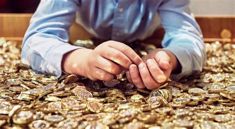 Where to Put Your Money Before the Market Crashes - balustradellc