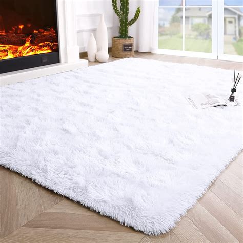 White Fluffy Rug - balustradellc