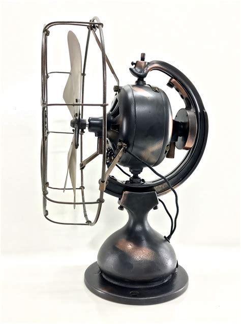 WHITE GLOVE FANS - muktibox.com