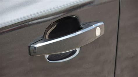 Why your car door won't lock or unlock properly - Autoblog - balustradellc