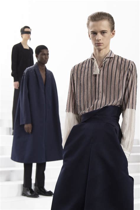 Winter 2025-2026 Men’s Show - mens-fashion - DIOR - balustradellc