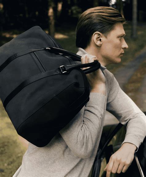 Winter Accessories for Men: 9 Of the Best | OPUMO Magazine | OPUMO Magazine - balustradellc