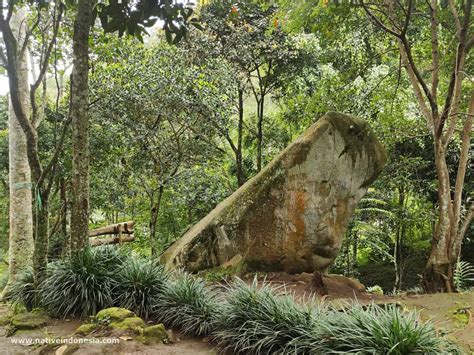 Wisata Batu Kuda: Situs Unik di Alam Bandung - balustradellc