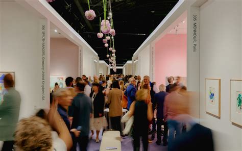 With only hours to go before the opening of TEFAF Maastricht, Céline ... - balustradellc