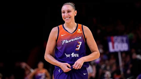 WNBA star Diana Taurasi becomes first in league history to score 10,000 career points