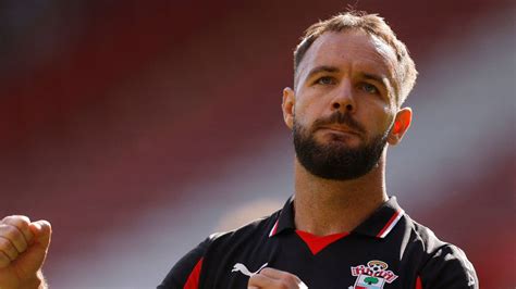 Wolves fans can’t get over Adam Armstrong as full stats emerge from ... - balustradellc